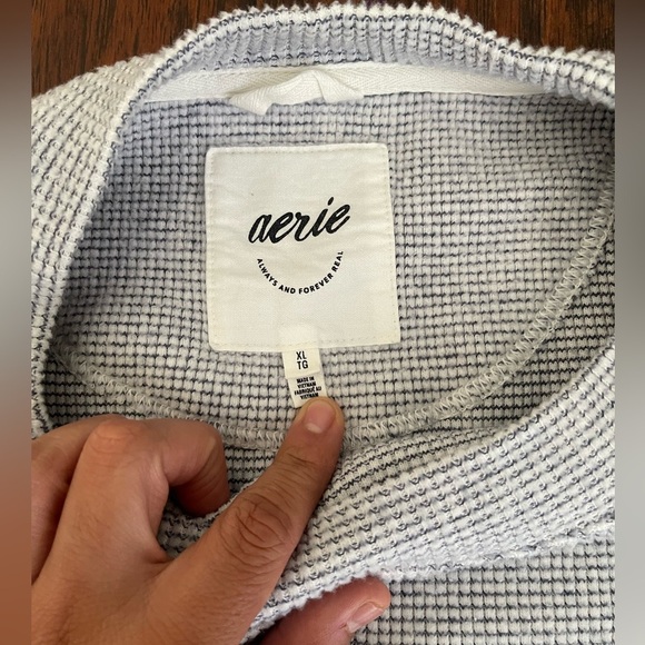 Aerie Getaway Waffle Gray Crewneck Sweater - Picture 5 of 7